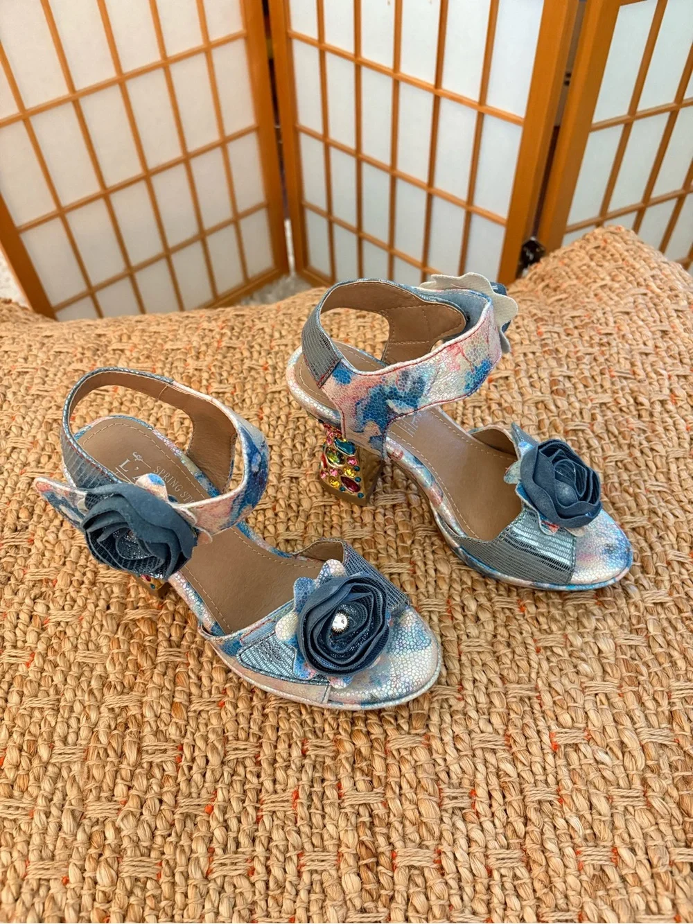 L’Artiste Iridescent Floral Appliqué Block Embellished Heels Blue-Pink Size 35